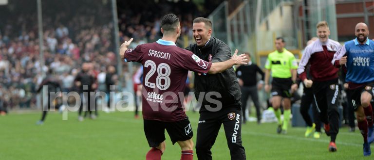Profondo rosso: Avellino k.o. al derby. Rivivi live