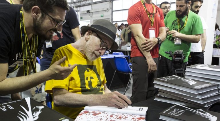 Il Comicon di Napoli è un successo: oggi tocca a Frank Miller