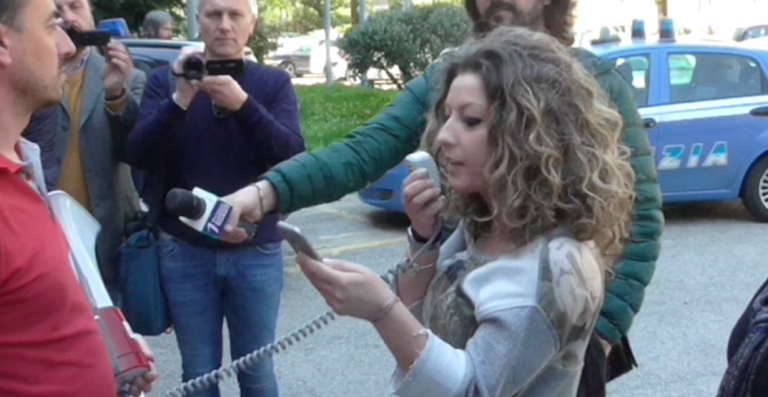 VIDEO/ Lametta riferisce in Aula, fuori la protesta: “Pronti allo sciopero della fame”