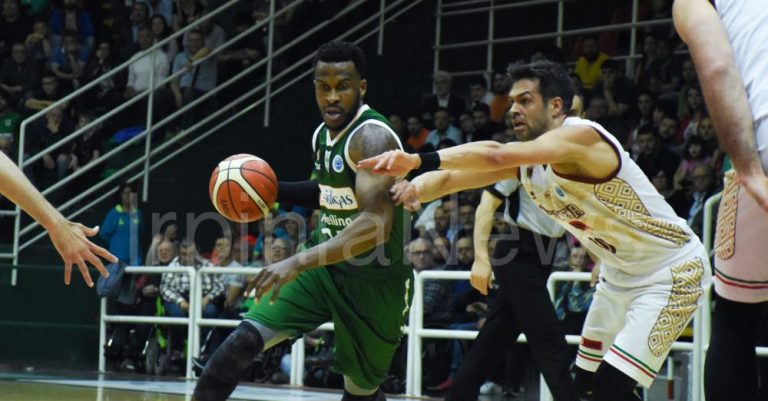 La Reyer domina al Del Mauro, alla Sidigas serve l’impresa a Venezia