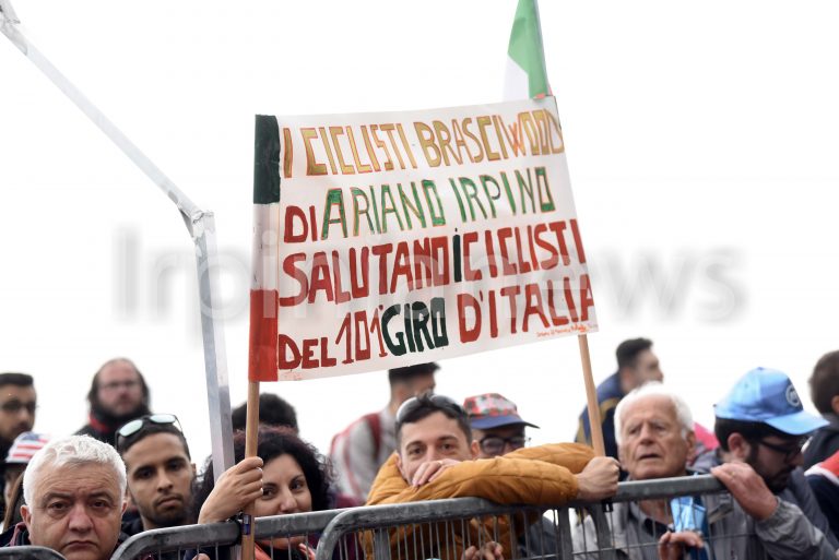 Il Giro d’Italia si ferma a San Giovanni Rotondo, la corsa rosa dimentica il Sud