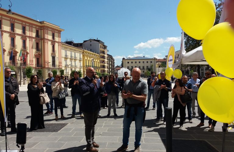 VIDEO/ M5S, Ciampi e Colizza: “Anche ad Avellino il reddito di cittadinanza è possibile”