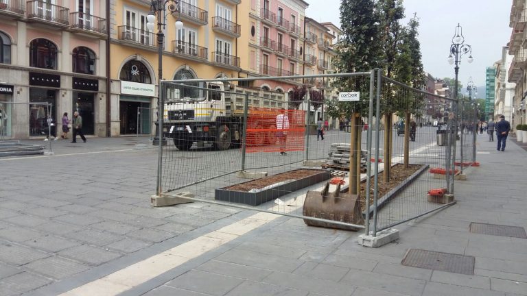 Corso Vittorio Emanuele, entro un mese la città avrà il nuovo arredo urbano