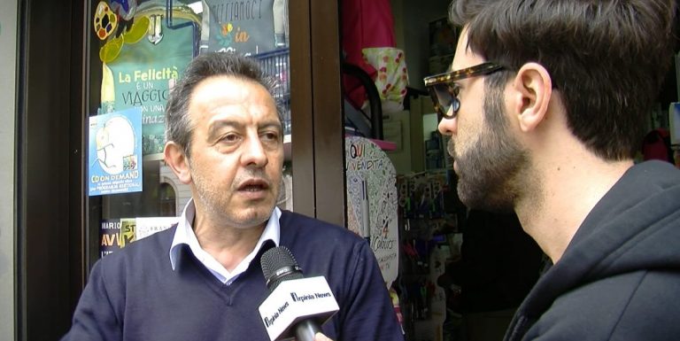 VIDEO/ Blocco auto, i commercianti: “Ennesimo fallimento, dov’è Iannaccone?”