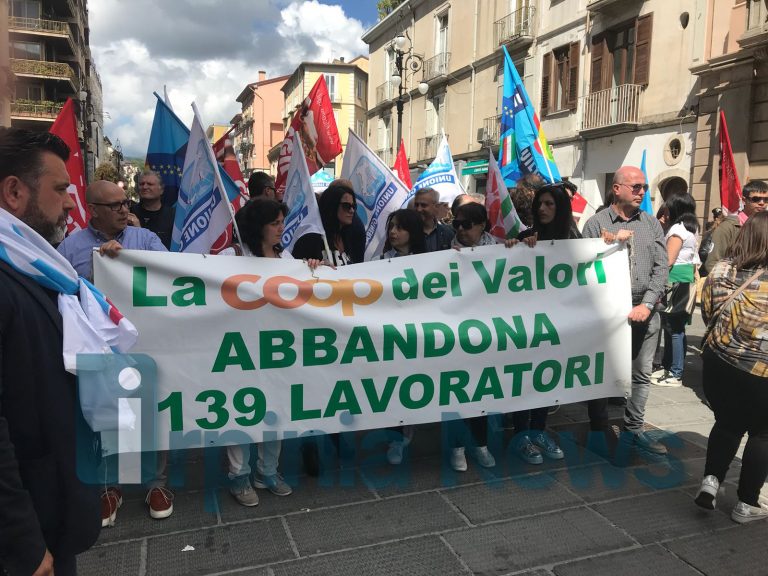 Trattativa Ipercoop, Az abbandona tavolo: si va verso il licenziamento collettivo