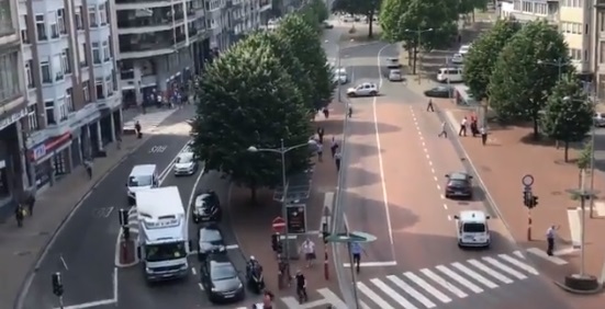 Belgio: al grido “Allah akbar” uccide due poliziotti e un passante