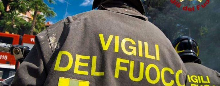Flumeri, incendio danneggia una lavanderia