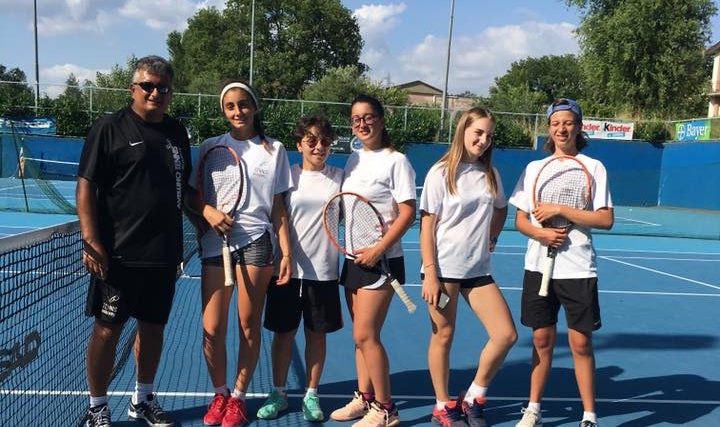 Tennis, le ragazze dell’Academy di Avellino promosse in Serie C