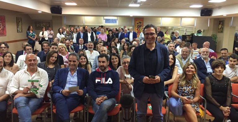 Centrosinistra, la coalizione non esiste più. Sul Presidente del Consiglio gli strali del congresso Pd