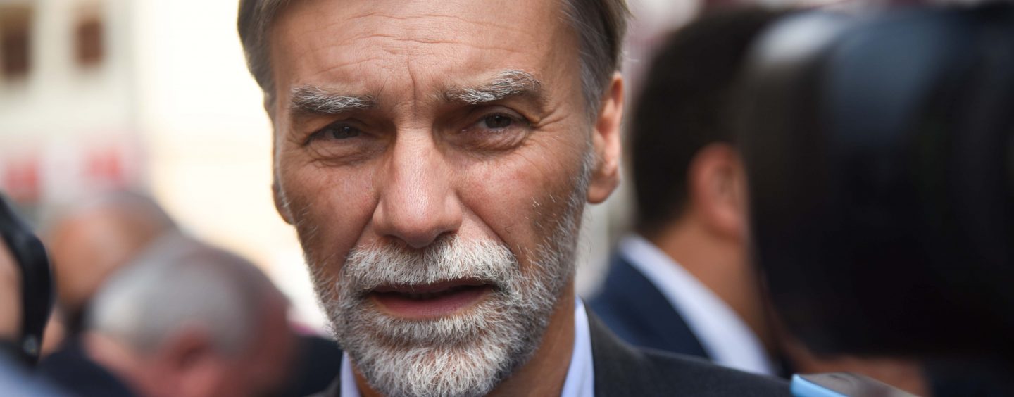 Governo giallo-rosso, Delrio: “D’accordo con M5s per revisione concessioni pubbliche, anche Autostrade”