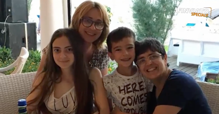 VIDEO/ Famiglia con due mamme di Avellino: la cassazione dice sì all’adozione reciproca dei figli