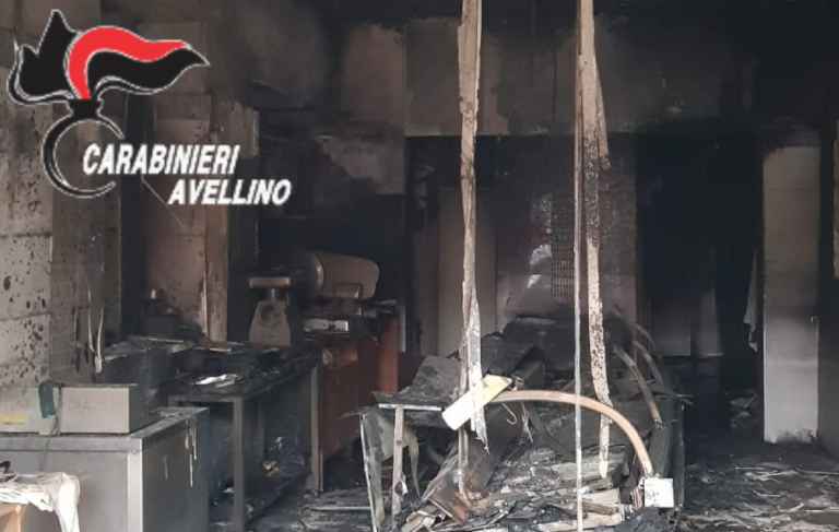 Macelleria distrutta dalle fiamme: s’indaga a Vallata