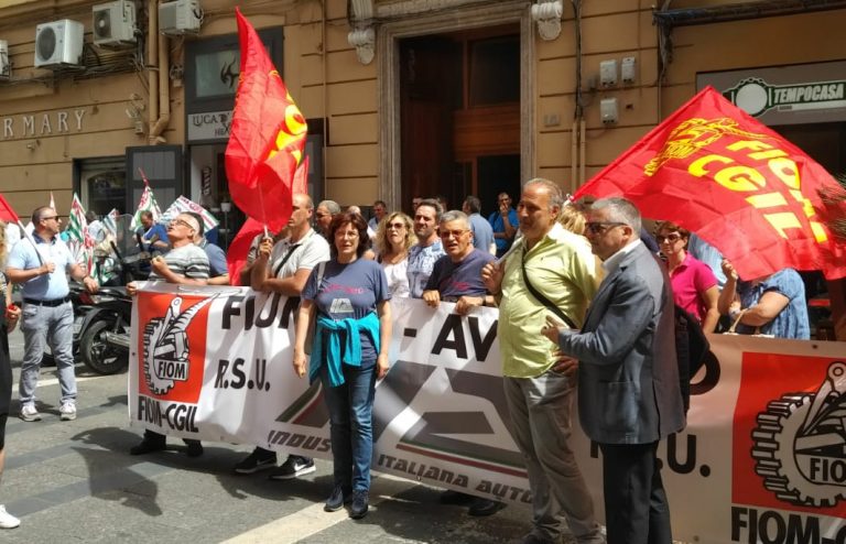 “Nessun segnale dal Mise”. Ex Irisbus, riparte lo sciopero