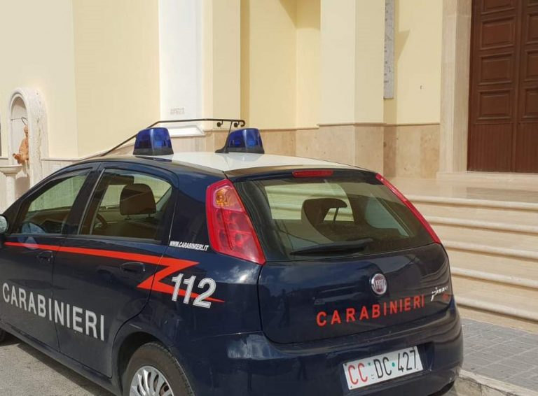 Viola restrizioni agli arresti domiciliari: denunciato 40enne a Montoro