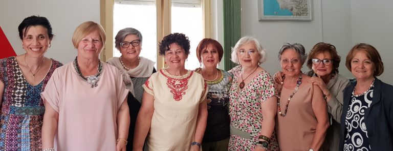 Parrucca per malati di cancro: 1500 firme per il contributo regionale