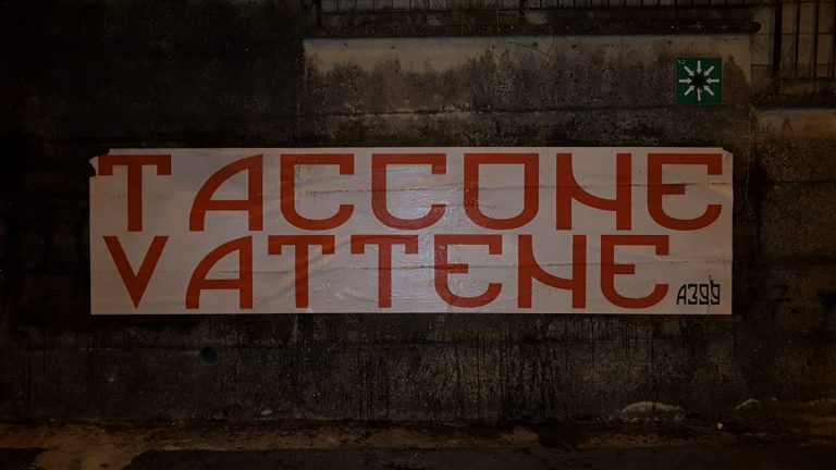 FOTO/ Avellino, la contestazione avanza: è la notte degli striscioni