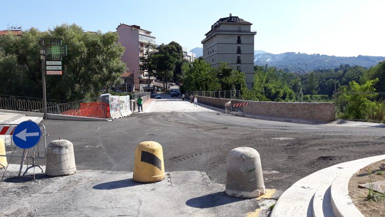 Ponte Ferriera, Fausto Sacco: “Attendiamo apertura anche alle auto”