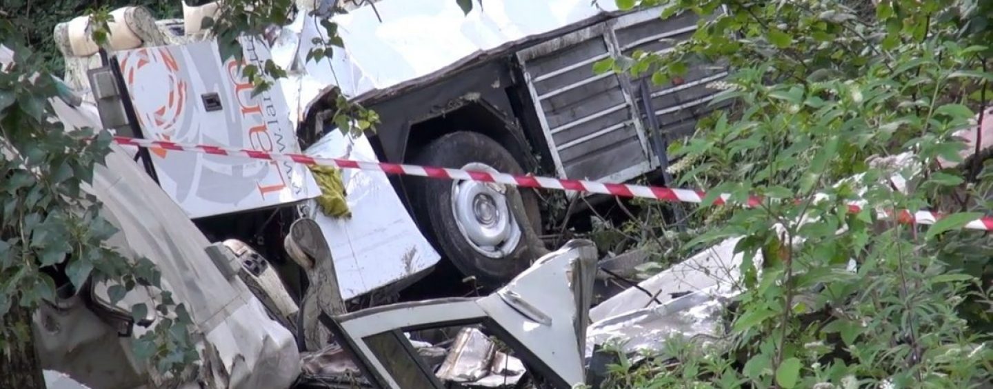 Strage bus Acqualonga, svolta dalle intercettazioni: il processo potrebbe ripartire da zero