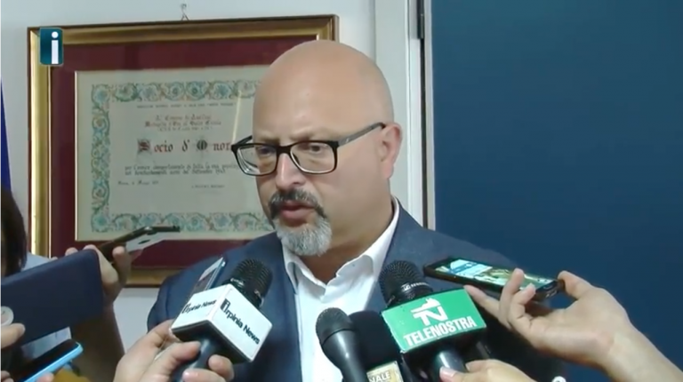 VIDEO/ Ciampi non ci sta e bacchetta i consiglieri: “Scelta irresponsabile, hanno fatto come Pilato”