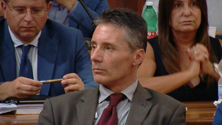 Dopo l’incidente in centro, l’ex assessore Mingarelli: “Servono zone 30 e corsie ciclabili”