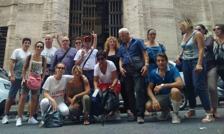 Ipercoop, rotta su Roma. Dopo tre mesi di presidio si aspetta la soluzione