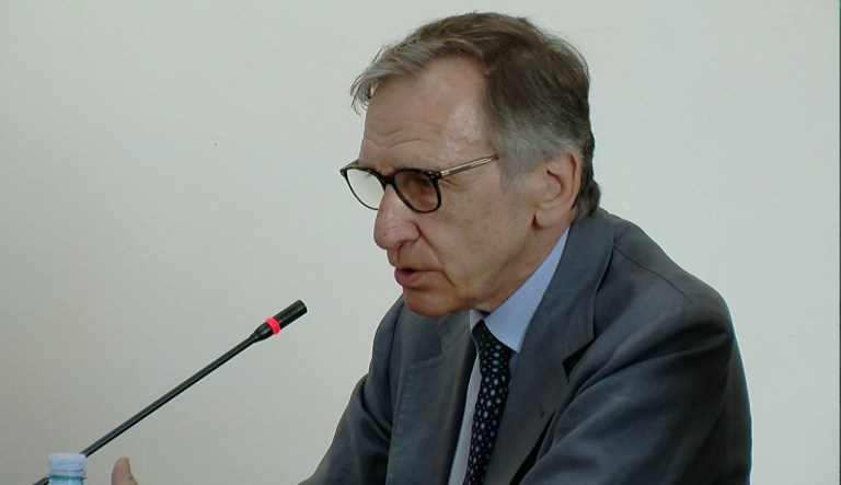 Da Genova ad Acqualonga, un filo nero di bugie che avvale la tesi di Cantelmo