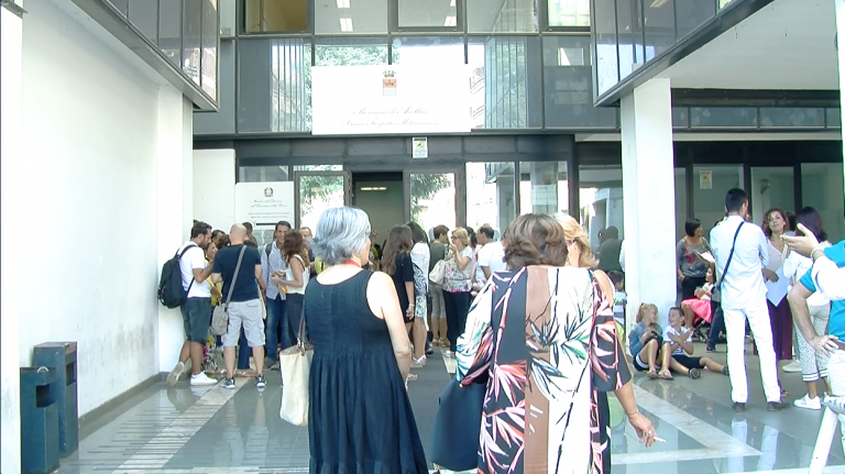 VIDEO-DENUNCIA/ Immissioni in ruolo, è caos ad Avellino: “Graduatorie non valide, ricorreremo al Tar”