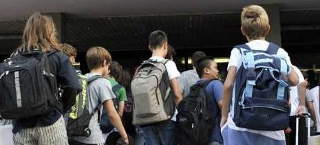 Studenti, oltre 1000 euro di spesa per il ‘corredo scolastico’