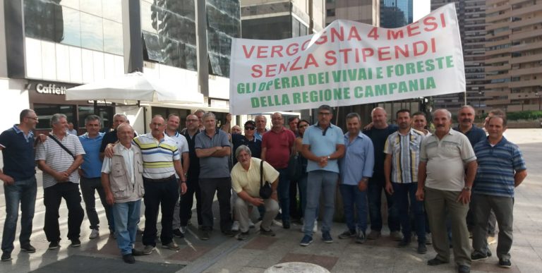 Stipendi arretrati e fondi tagliati, scatta la mobilitazione dei forestali