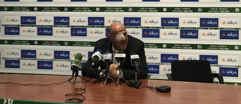 L’Avellino frena e Graziani si arrabbia: “Under da calci nel culo, si sveglino”
