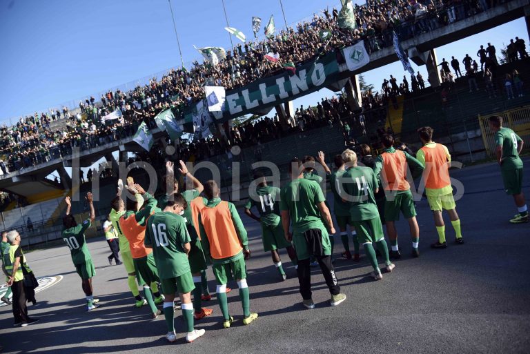 Calcio Avellino, una lezione che richiede un bagno di umiltà