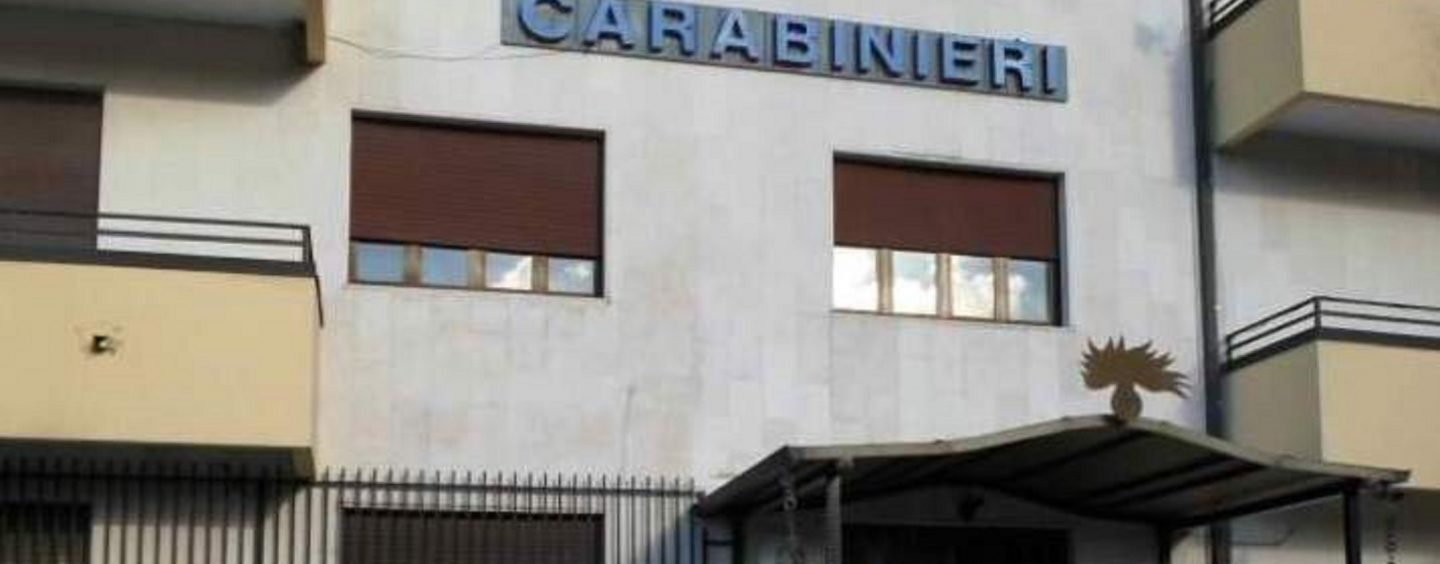 San Martino Valle Caudina, pezzo di cemento si stacca dal ponte “Torretiello”. Chiusa la tratta ferroviaria