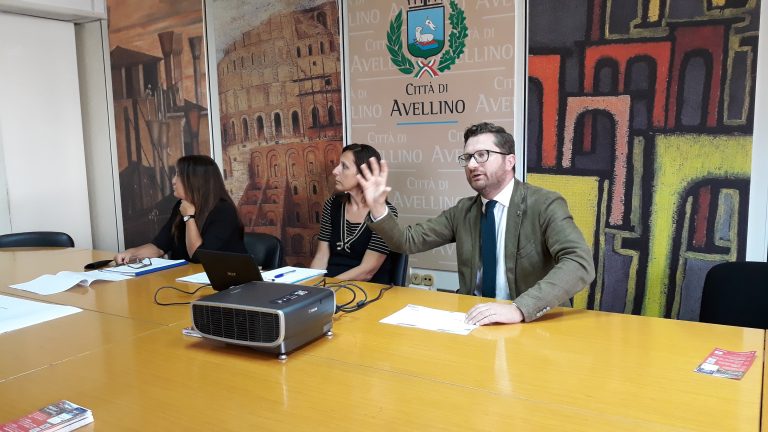Concorso Regione Campania, De Angelis: “De Luca blocchi la procedura di un concorso privo di senso”