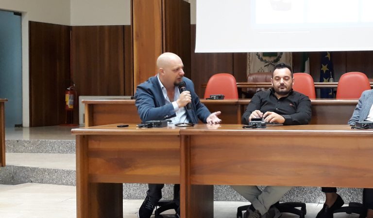 Dalla “Dante Alighieri” al cambio di segretario comunale: il clan voleva mettere le mani su Palazzo di Città