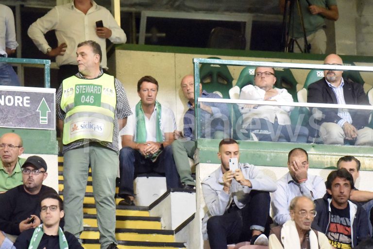 Calcio Avellino, i tifosi prima di tutto dentro e fuori lo stadio
