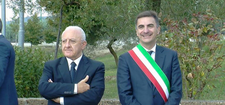 VIDEO/ Gambacorta e De Luca, appelli a Mattarella: “Irpinia in preda allo spopolamento. Non si cancelli la Stazione Hirpinia”