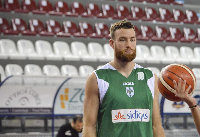 Distorsione alla caviglia per Costello: tornerà dopo la sosta di campionato