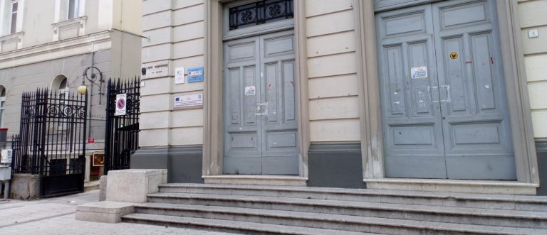 Liceo Mancini Avellino, il Gip Rotondi nomina un perito per la richiesta di dissequestro avanzata dalla Provincia
