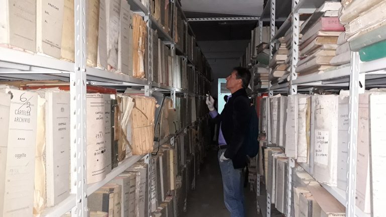 VIDEO-FOTO/ La storia di Avellino buttata nel Mercatone, Massaro: “Lì dentro è raccontata la nostra città”