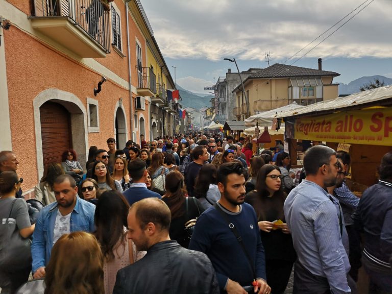 Bagnoli, al via il secondo week-end dedicato al tartufo nero