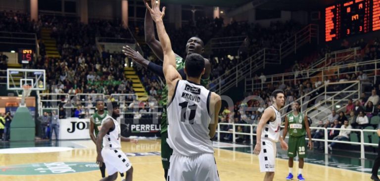 La Sidigas non si sblocca, biancoverdi sconfitti in casa della Virtus Bologna