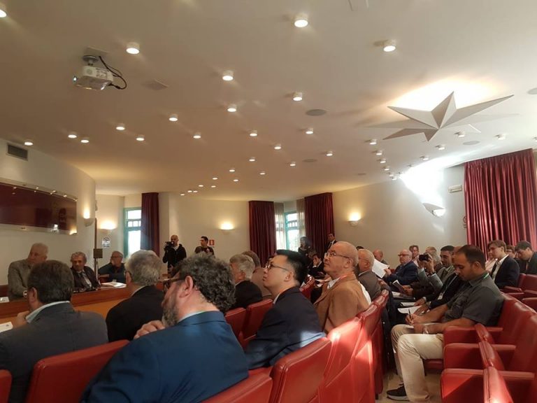 Rivestimento isolatori ad alta tensione: workshop internazionale in Confindustria