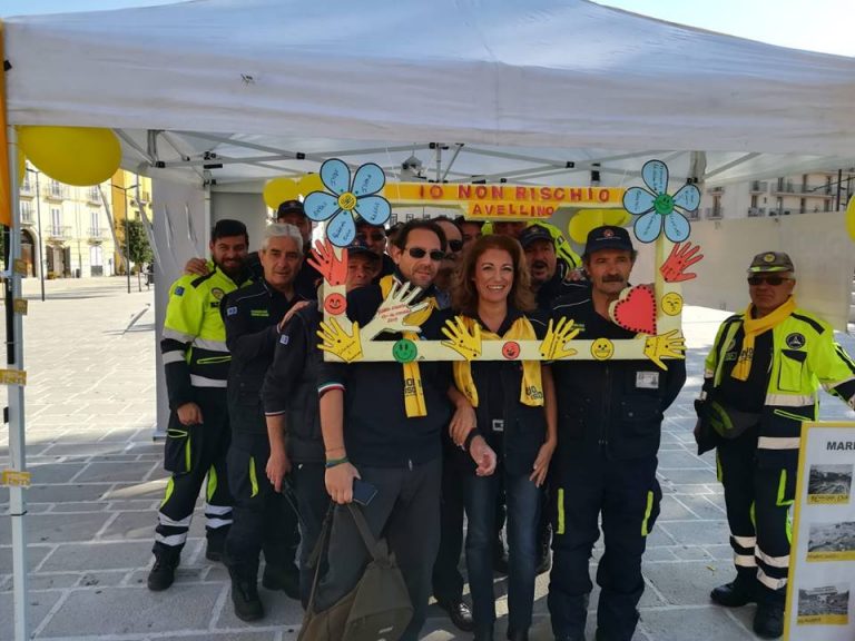“Io non rischio”: sabato mattina la Protezione civile in piazza anche con le scuole