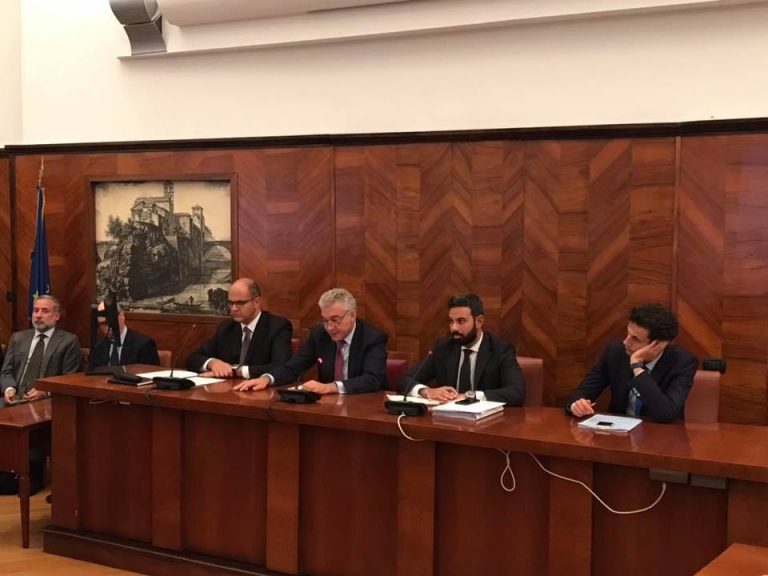 IIA, fumata bianca dal Mise: ecco la cordata pubblica