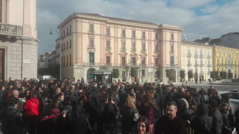 Blocco auto, Confesercenti: “Nuova ordinanza di difficile comprensione. Ecco le nostre proposte”