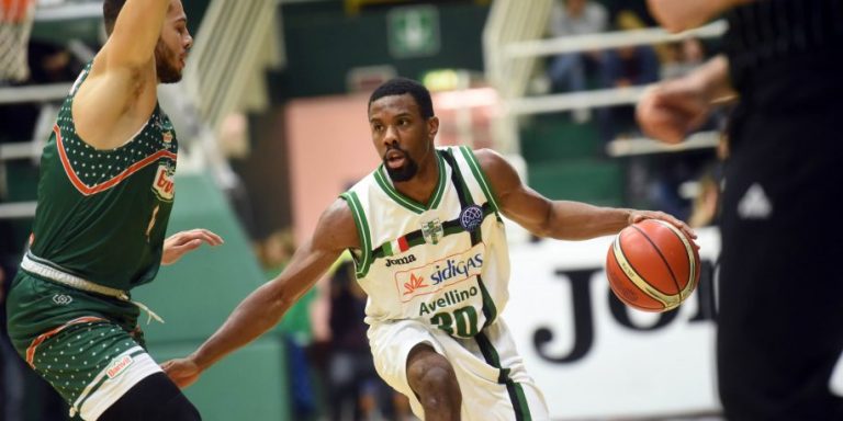 Champions, la Sidigas difende il secondo posto. Ma che fatica contro Banvit