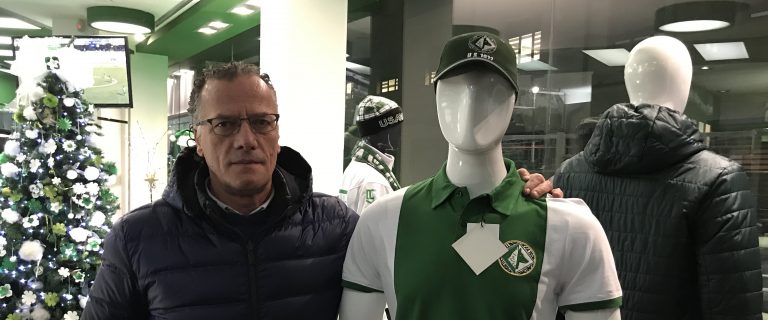 VIDEO/ La storia abbraccia il ricordo: Avellino celebra Adriano Lombardi