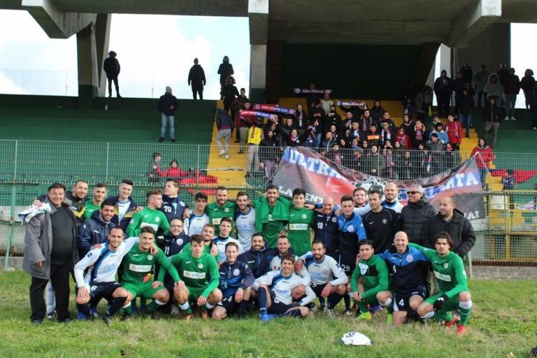 Calcio Avellino, addio al 2018 con nove gol alla Vallatese