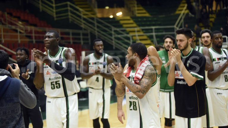 Sidigas più forte delle emergenze: Avellino espugna Torino col cuore