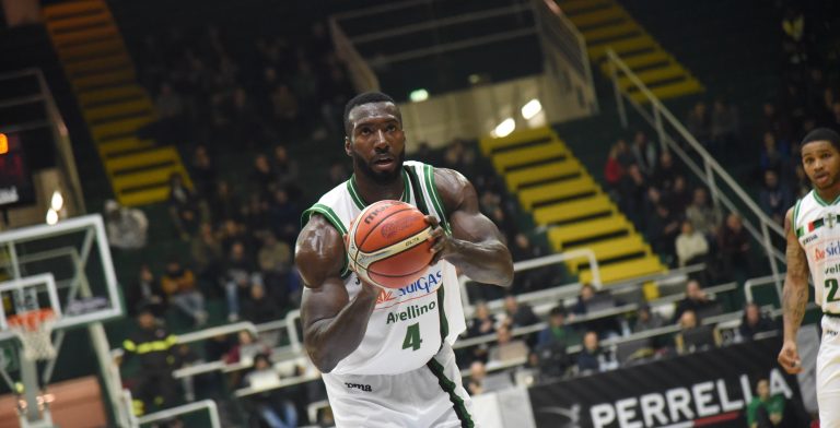 Young non basta, Sidigas mai in partita: al Del Mauro passa il Nizhny